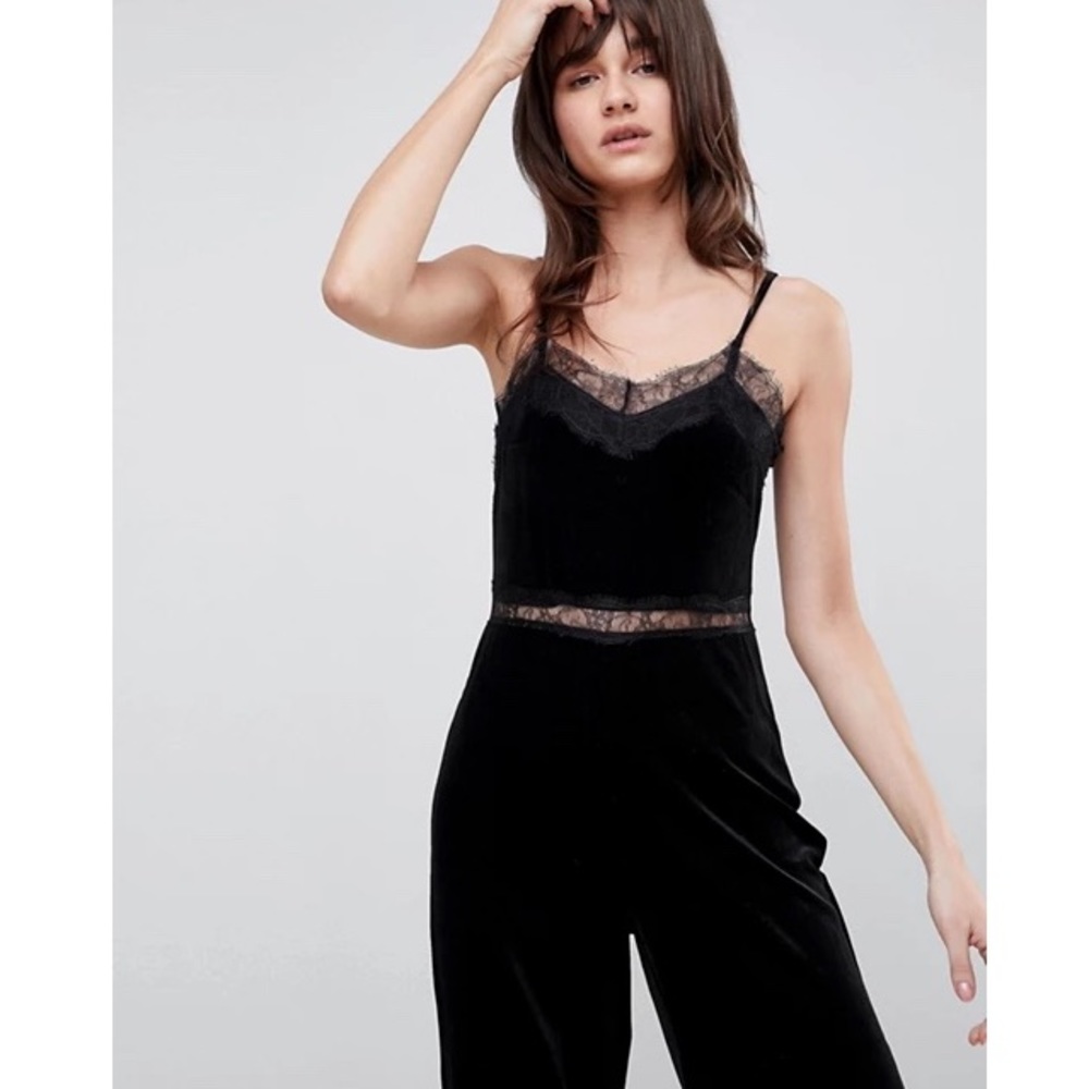 Walter Baker Black velvet jumpsuit - Picture 2 of 7